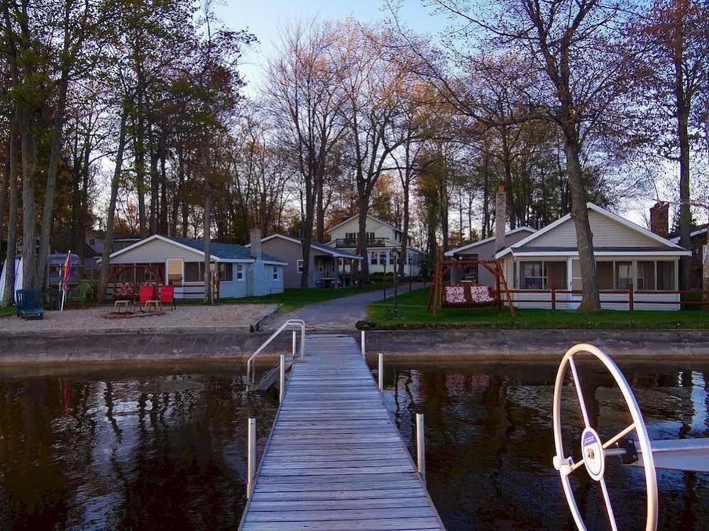 Sunset Resort Prudenville 外观 照片