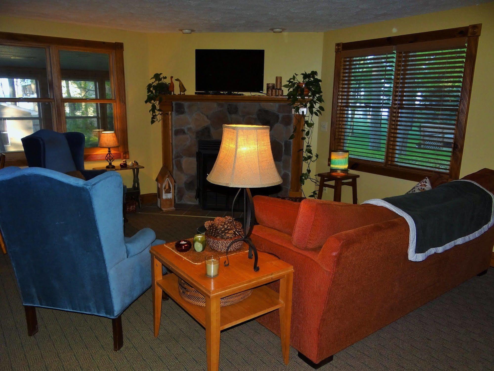 Sunset Resort Prudenville 外观 照片